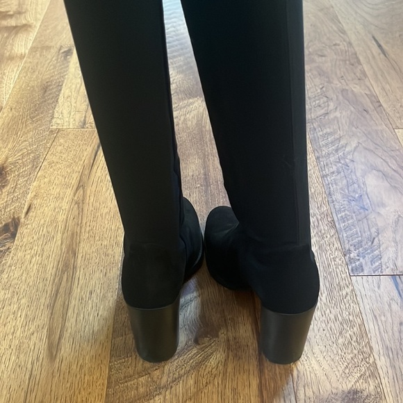 Stuart Weitzman Woman’s Suede/Nylon Lowjack Black Heeled Boots Size 6 - Picture 3 of 5
